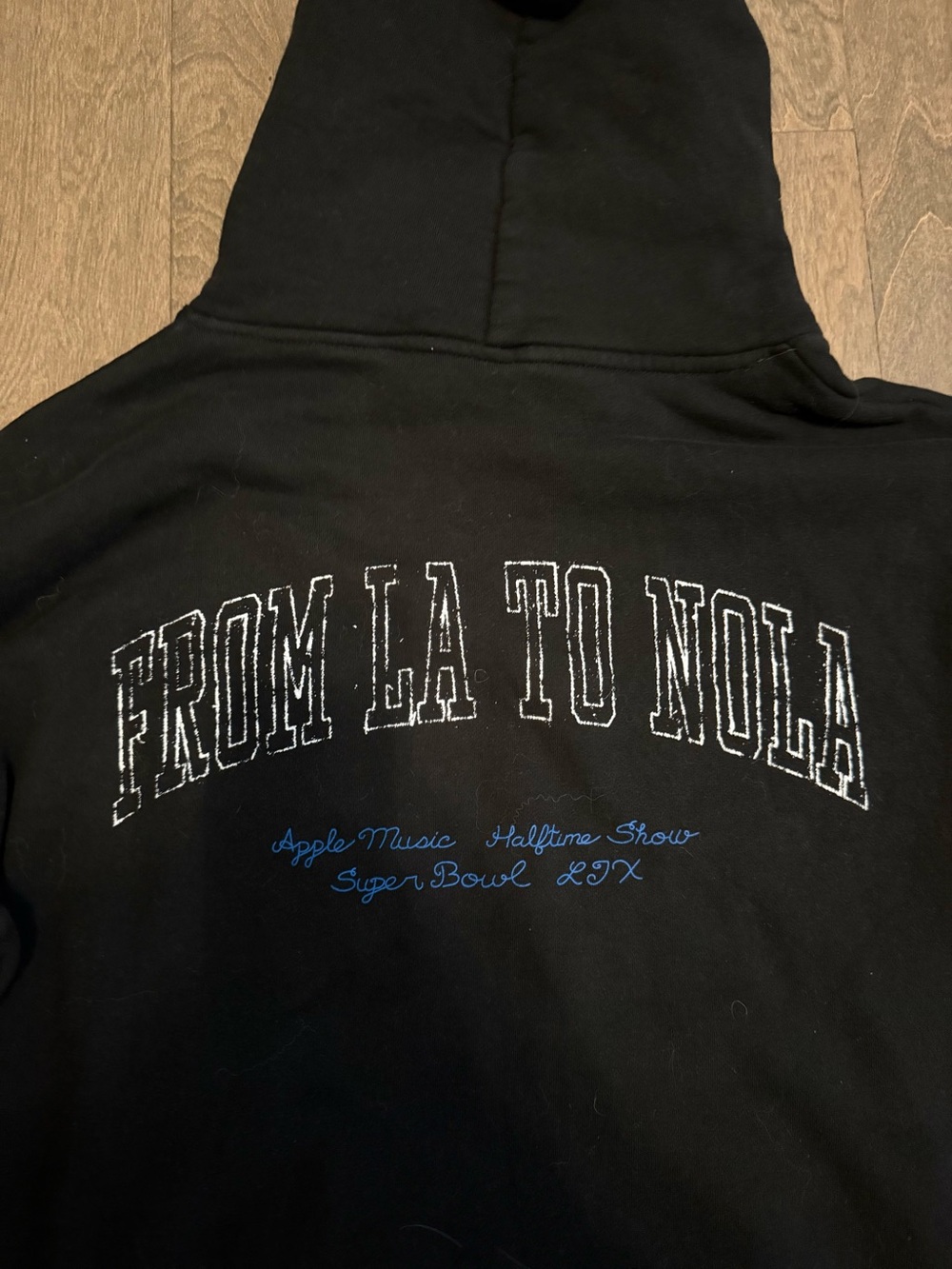 "FROM LA TO NOLA" Superbowl LIX Halftime Show Sweatshirt Size L
